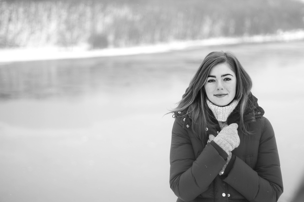 entdecken sie unsere winterbekleidung, die warm, stilvoll und bequem ist. ideal für kalte tage, bieten unsere jacken, mäntel und accessoires den perfekten schutz gegen eisige temperaturen.